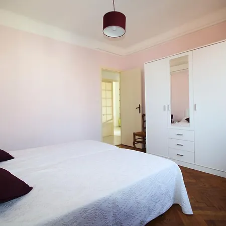 Apartman En Plein Centre De *